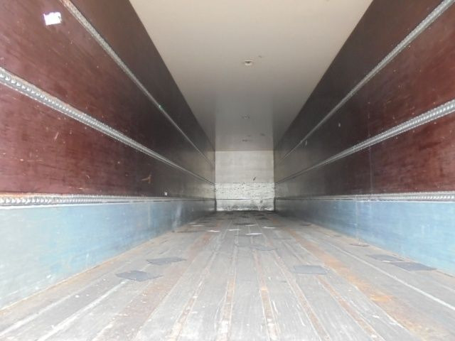 Groenewegen DRO 12-27 - Closed box semi-trailer: picture 4 Groenewegen DRO 12-27 - Closed box semi-trailer: picture 4