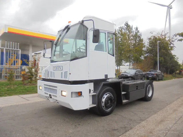 Kalmar TT616I TT616IC-9-L1A8 - Terminal tractor: picture 1 Kalmar TT616I TT616IC-9-L1A8 - Terminal tractor: picture 1