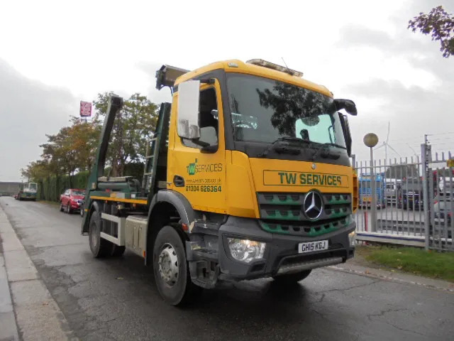 Mercedes-Benz Antos 1824 4X2 - Cable system truck: picture 3 Mercedes-Benz Antos 1824 4X2 - Cable system truck: picture 3
