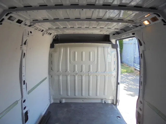 Panel van Opel Movano L3H2 2.2L BLUE HDI 140: picture 17