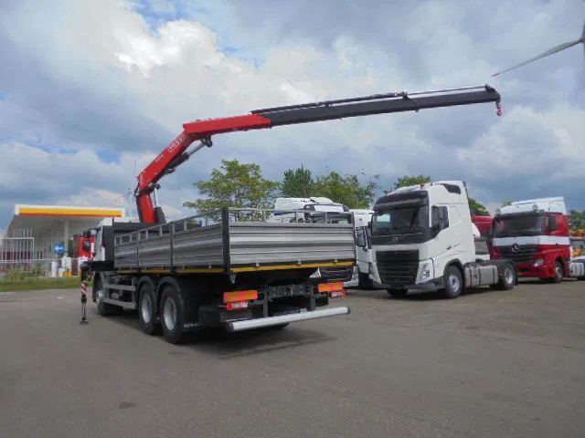 Renault 320 6X4 + FASSI F245 DEMO UNUSED NL TRUCK - Dropside/ Flatbed truck, Crane truck: picture 5 Renault 320 6X4 + FASSI F245 DEMO UNUSED NL TRUCK - Dropside/ Flatbed truck, Crane truck: picture 5