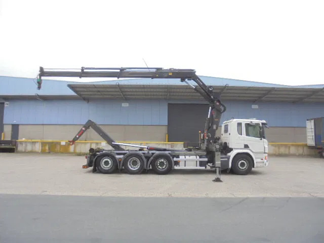 Scania P370 8X2 HAAK + KRAAN NL TRUCK LOW KM - Hook lift truck, Crane truck: picture 2 Scania P370 8X2 HAAK + KRAAN NL TRUCK LOW KM - Hook lift truck, Crane truck: picture 2