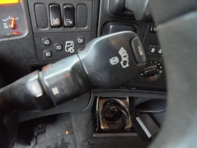 Box truck Scania R420 6X2 RETARDER: picture 7 Box truck Scania R420 6X2 RETARDER: picture 7