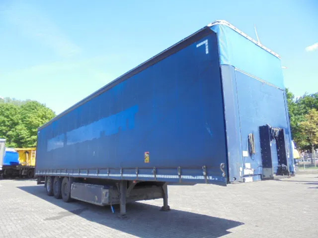 Schmitz Cargobull S01 - Curtainsider semi-trailer: picture 3 Schmitz Cargobull S01 - Curtainsider semi-trailer: picture 3