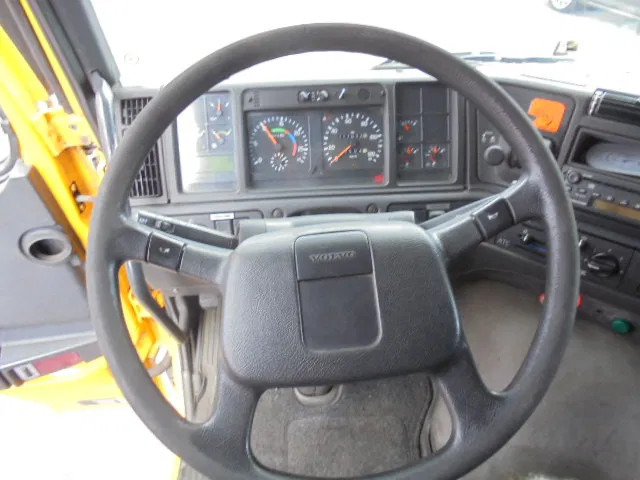 Leasing of Terberg FM 1850 8X4 TRIPLE NL TRUCK Terberg FM 1850 8X4 TRIPLE NL TRUCK: picture 9