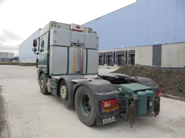 DAF XF 105.460 6X2 RETARDER NL TRUCK - Tractor unit: picture 5 DAF XF 105.460 6X2 RETARDER NL TRUCK - Tractor unit: picture 5