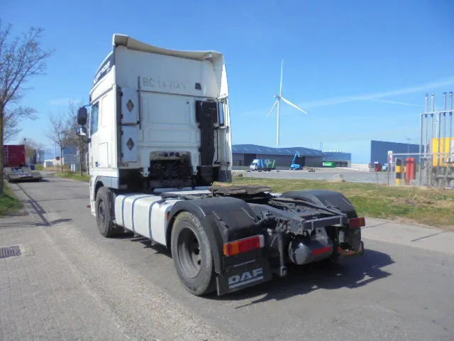 DAF XF 105.460 SUPERSPACE - Tractor unit: picture 5 DAF XF 105.460 SUPERSPACE - Tractor unit: picture 5