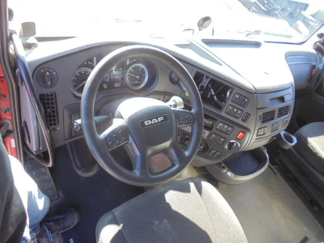 Tractor unit DAF XF 440 6X2 NL TRUCK: picture 14