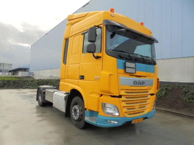 DAF XF 440 ADR UITVOERING - Tractor unit: picture 3 DAF XF 440 ADR UITVOERING - Tractor unit: picture 3