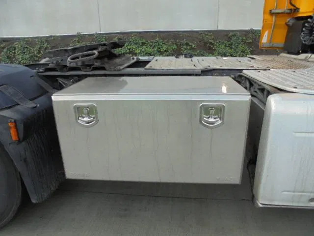 DAF XF 440 ADR UITVOERING - Tractor unit: picture 4 DAF XF 440 ADR UITVOERING - Tractor unit: picture 4