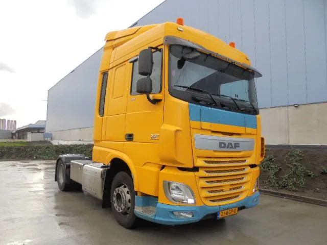 DAF XF 440 ADR UITVOERING - Tractor unit: picture 3 DAF XF 440 ADR UITVOERING - Tractor unit: picture 3