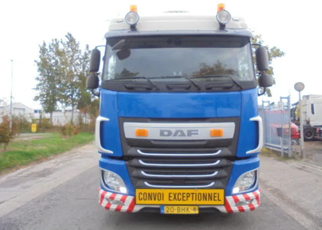 DAF XF 440 NL TRUCK - Tractor unit: picture 2 DAF XF 440 NL TRUCK - Tractor unit: picture 2