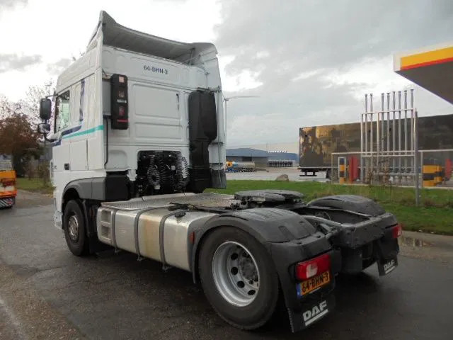 DAF XF 440 SPACE CAB - Tractor unit: picture 5 DAF XF 440 SPACE CAB - Tractor unit: picture 5