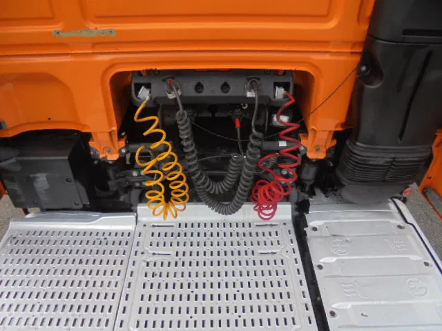 Tractor unit DAF XF 440 SSC NL TRUCK: picture 16