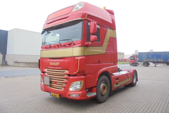 DAF XF 460 ADR NL TRUCK TUV 03-26 - Tractor unit: picture 1 DAF XF 460 ADR NL TRUCK TUV 03-26 - Tractor unit: picture 1
