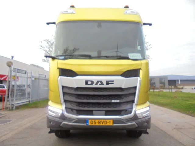 DAF XFC 530 FT DEMO KIEPHYDROLIEK MET FABRIEKS GARANTIE NL TRUCK - Tractor unit: picture 3 DAF XFC 530 FT DEMO KIEPHYDROLIEK MET FABRIEKS GARANTIE NL TRUCK - Tractor unit: picture 3