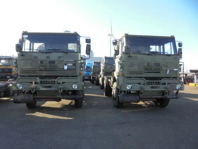 DAF YA YTV 2300 4X4 +WSK 10 UNITS IN STOCK - Tractor unit: picture 2 DAF YA YTV 2300 4X4 +WSK 10 UNITS IN STOCK - Tractor unit: picture 2