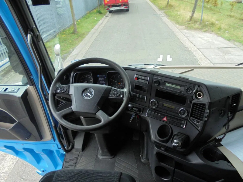 Tractor unit Mercedes-Benz Actros 1842 10 IN STOCK: picture 7