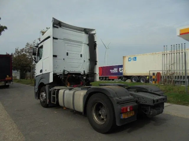 Mercedes-Benz Actros - Tractor unit: picture 5 Mercedes-Benz Actros - Tractor unit: picture 5