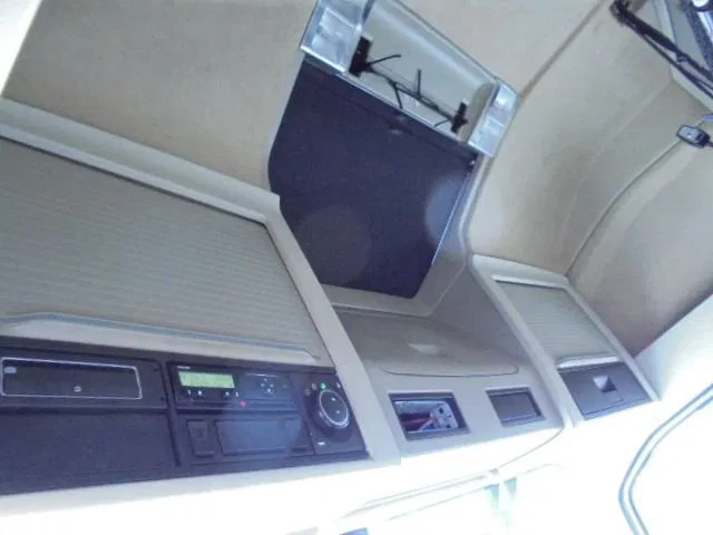 Tractor unit Volvo FH 420 MEGA NL TRUCK APK /TUV 01-05-2026: picture 17 Tractor unit Volvo FH 420 MEGA NL TRUCK APK /TUV 01-05-2026: picture 17