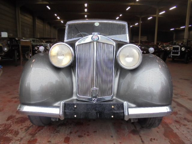 Triumph Roadster 1800 SALOON - Car: picture 4 Triumph Roadster 1800 SALOON - Car: picture 4