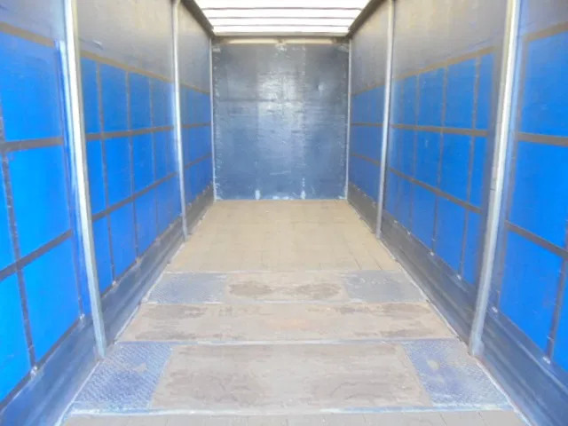 Volvo FH 460 6X2 NL TRUCK - Curtainsider truck: picture 5 Volvo FH 460 6X2 NL TRUCK - Curtainsider truck: picture 5