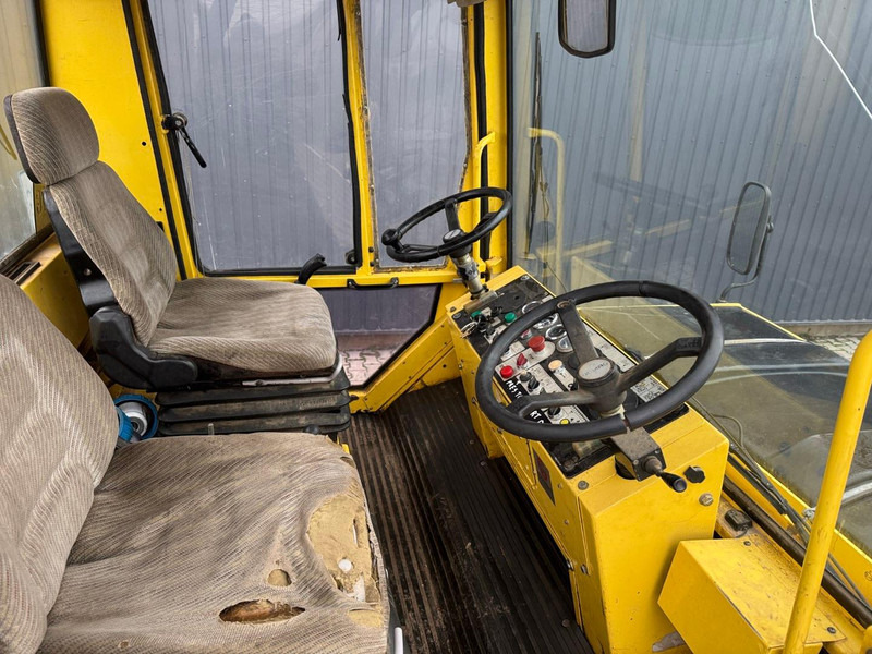 Combination roller Bomag BW 161 AC: picture 7