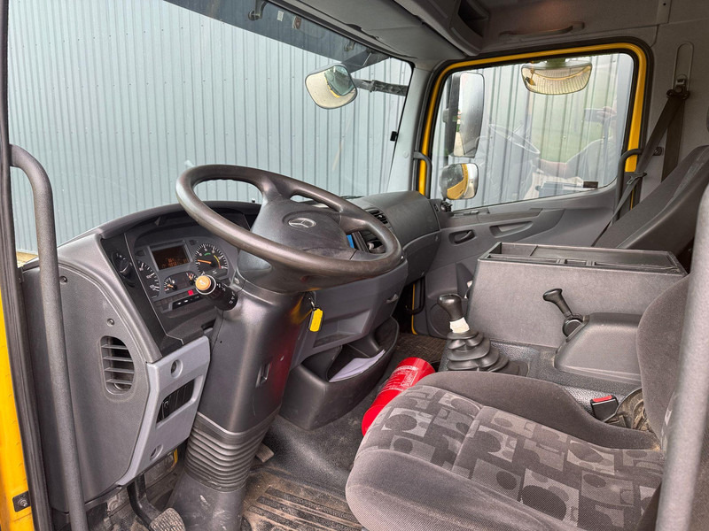 Mercedes-Benz Atego 1018 - Box truck: picture 5 Mercedes-Benz Atego 1018 - Box truck: picture 5