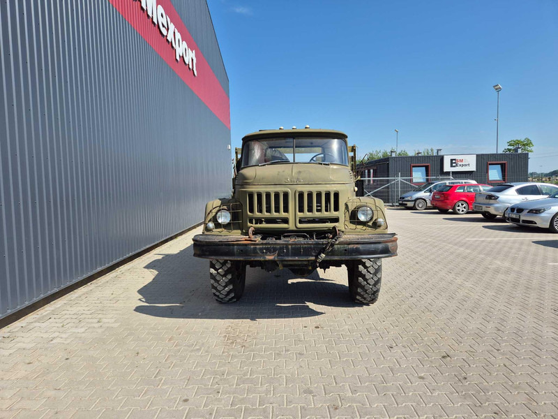 ZIL 131 ex reserve truck - Dropside/ Flatbed truck: picture 3 ZIL 131 ex reserve truck - Dropside/ Flatbed truck: picture 3