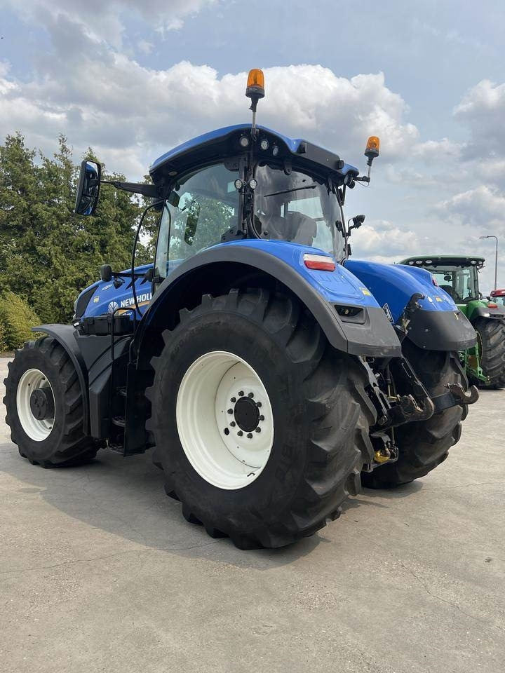 New Holland T 7.290 AC HD - Farm tractor: picture 2 New Holland T 7.290 AC HD - Farm tractor: picture 2