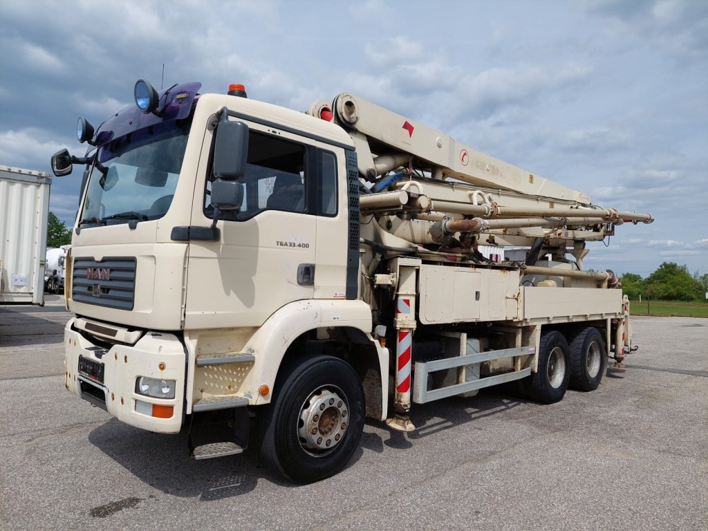 MAN TGA 33.400 6X4 BB - betonpumpa JMBH 33 m - Concrete pump truck: picture 3 MAN TGA 33.400 6X4 BB - betonpumpa JMBH 33 m - Concrete pump truck: picture 3
