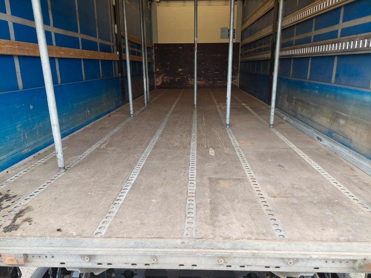 Leasing of  MAN TGL 12.250 BL 4x2 MAN TGL 12.250 BL 4x2: picture 8