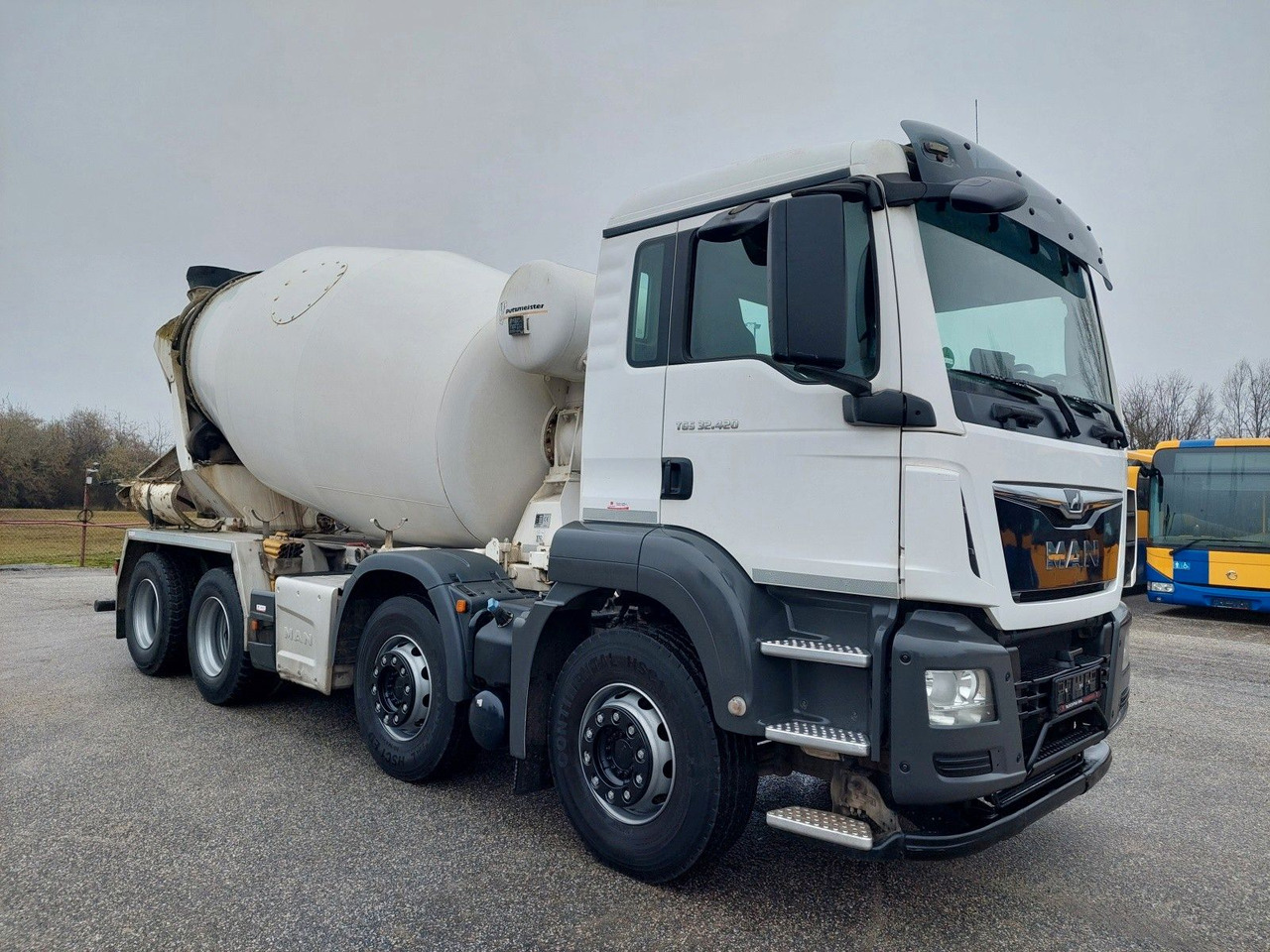 MAN TGS 32.420 BB Intermix 9m3 8x4 - Concrete mixer truck: picture 2 MAN TGS 32.420 BB Intermix 9m3 8x4 - Concrete mixer truck: picture 2