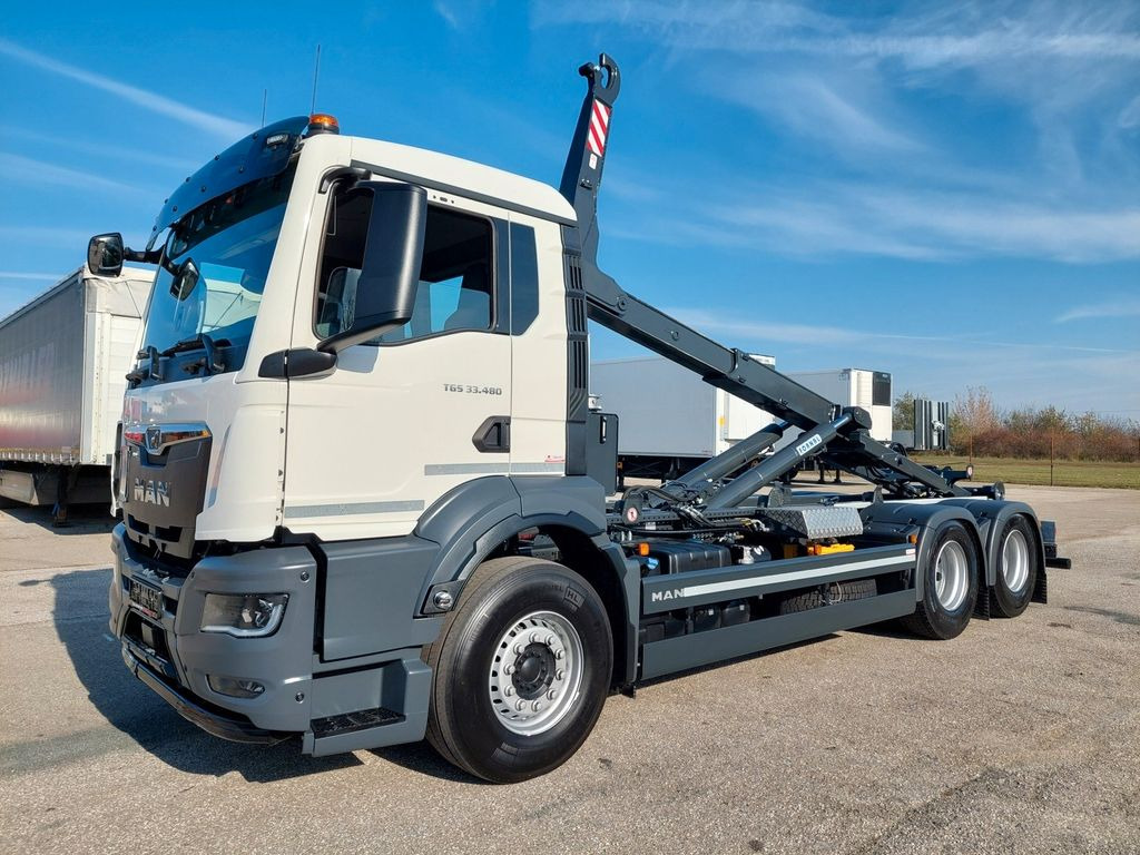 MAN TGS 33.480 6X4 BL - Hook lift truck: picture 1 MAN TGS 33.480 6X4 BL - Hook lift truck: picture 1