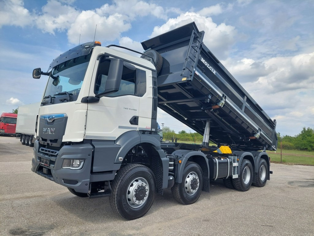 MAN TGS 41.520 8X6 BB CH - Tipper: picture 1 MAN TGS 41.520 8X6 BB CH - Tipper: picture 1