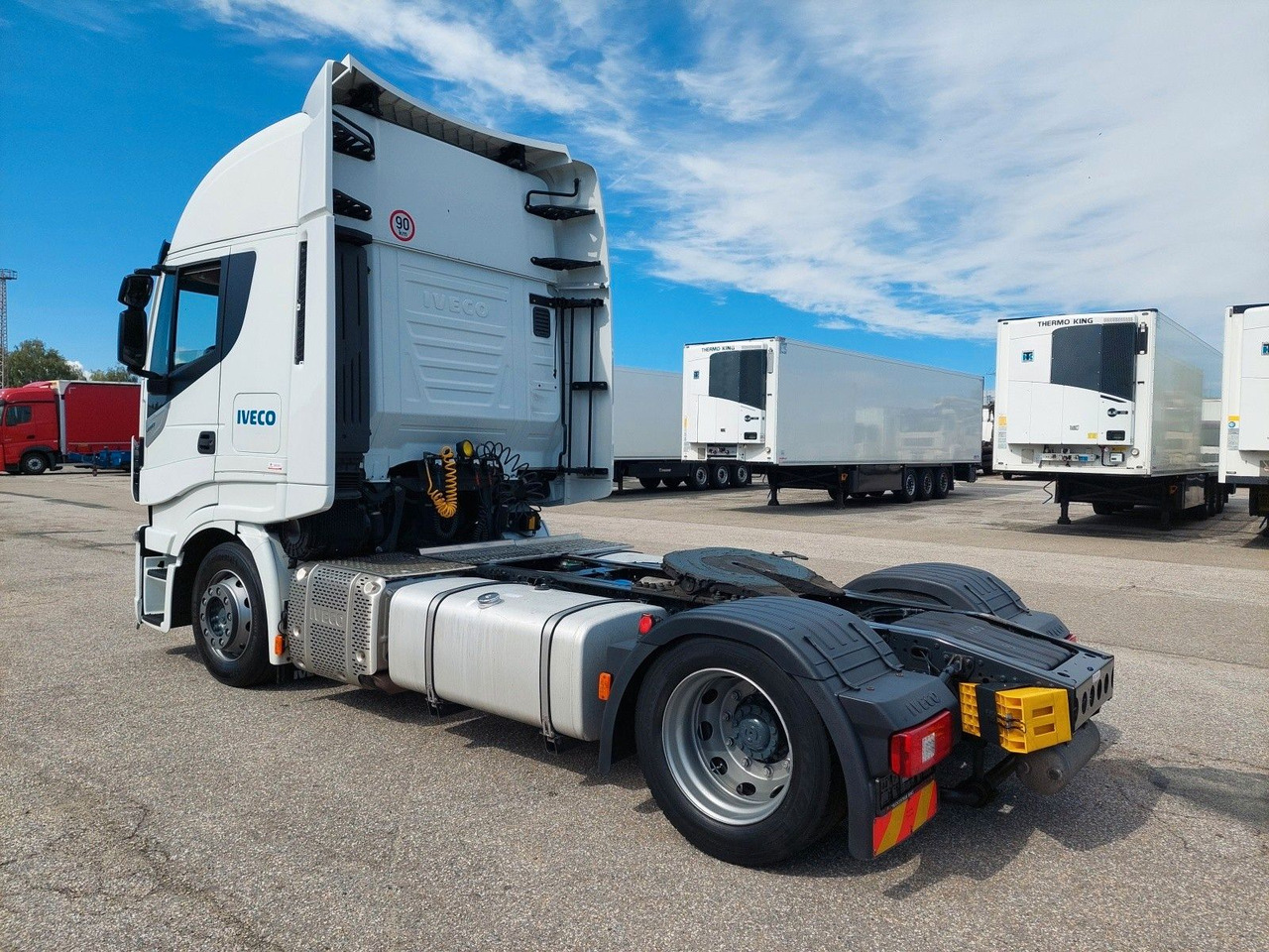 Iveco AS440ST/FP LT 4x2 - Tractor unit: picture 3 Iveco AS440ST/FP LT 4x2 - Tractor unit: picture 3