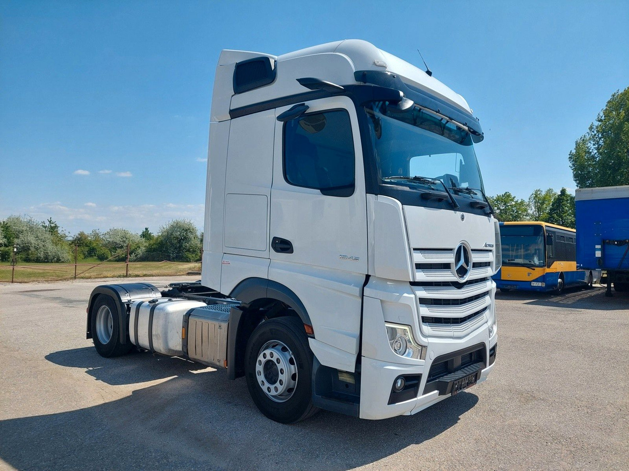 Mercedes-Benz Actros 5 1845 LS BigSpace 4x2 - Tractor unit: picture 2 Mercedes-Benz Actros 5 1845 LS BigSpace 4x2 - Tractor unit: picture 2