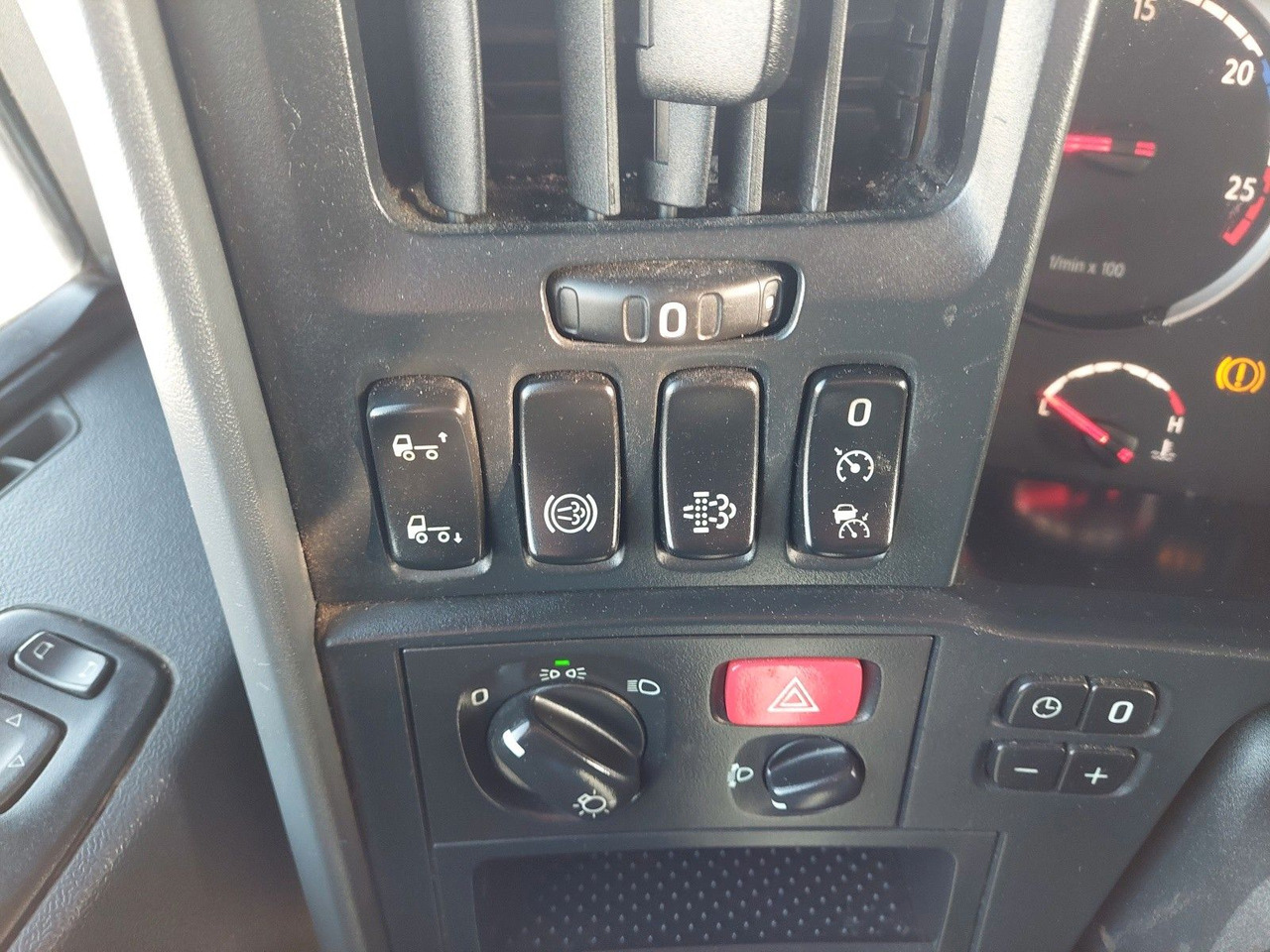 Leasing of  Scania G 410 LA4X2MLA Scania G 410 LA4X2MLA: picture 33