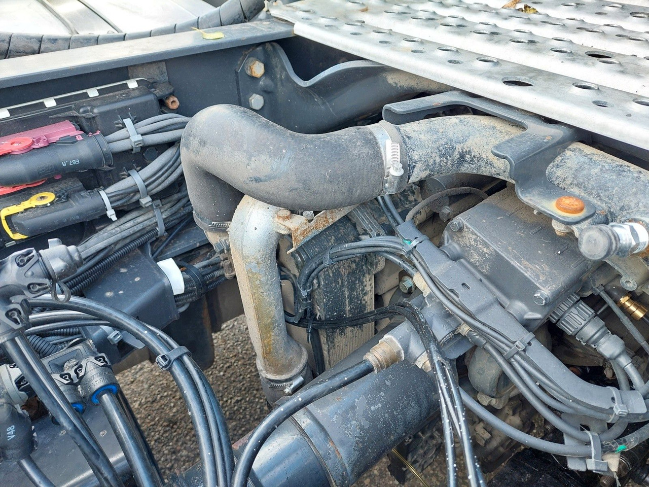 Tractor unit Scania R450 A4X2NB Luft/Luft Hydraulik: picture 10 Tractor unit Scania R450 A4X2NB Luft/Luft Hydraulik: picture 10