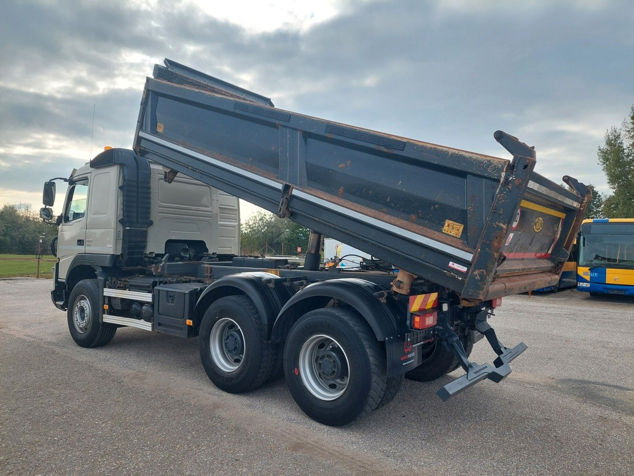 Volvo FMX 460 Meiller Bordmatik 6x4 - Tipper: picture 3 Volvo FMX 460 Meiller Bordmatik 6x4 - Tipper: picture 3