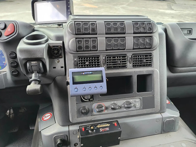 Leasing of Iveco Stralis 310 CASE + D'HOLLANDIA 1500 KG - 224125 KM Iveco Stralis 310 CASE + D'HOLLANDIA 1500 KG - 224125 KM: picture 11