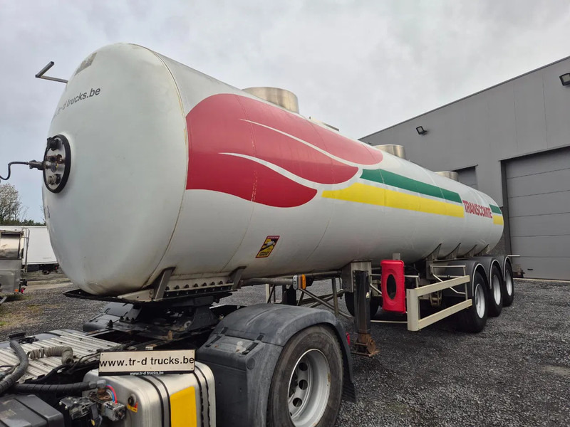 Magyar INSULATED INOX TANK 28000L - 3 COMP - LEAF/LAMES - Tank semi-trailer: picture 1 Magyar INSULATED INOX TANK 28000L - 3 COMP - LEAF/LAMES - Tank semi-trailer: picture 1