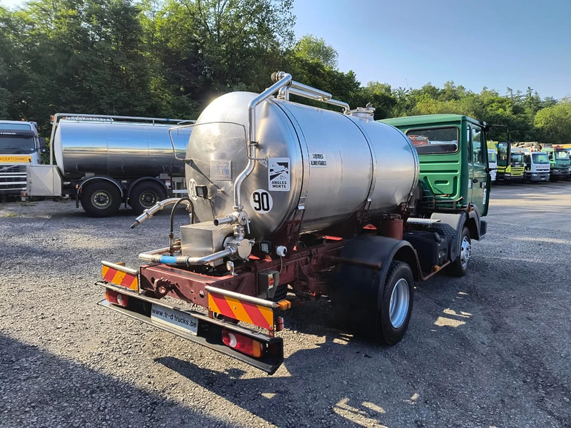 Renault Midliner S135 - ONLY 54 400KM - SMALL TANK 3680L INSULATED INOX - Tank truck: picture 5 Renault Midliner S135 - ONLY 54 400KM - SMALL TANK 3680L INSULATED INOX - Tank truck: picture 5