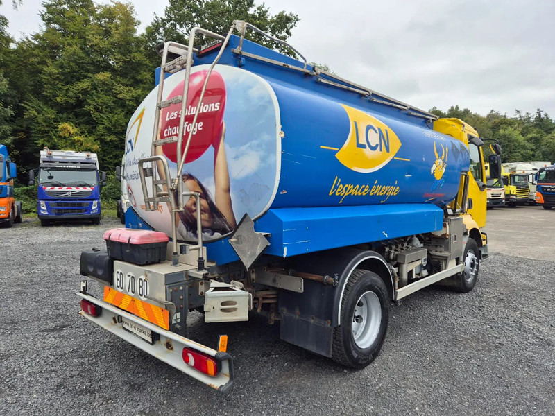 Renault Midlum 220 10500L FUEL / CARBURANT - 4 COMP/A LAMES - Tank truck: picture 5 Renault Midlum 220 10500L FUEL / CARBURANT - 4 COMP/A LAMES - Tank truck: picture 5