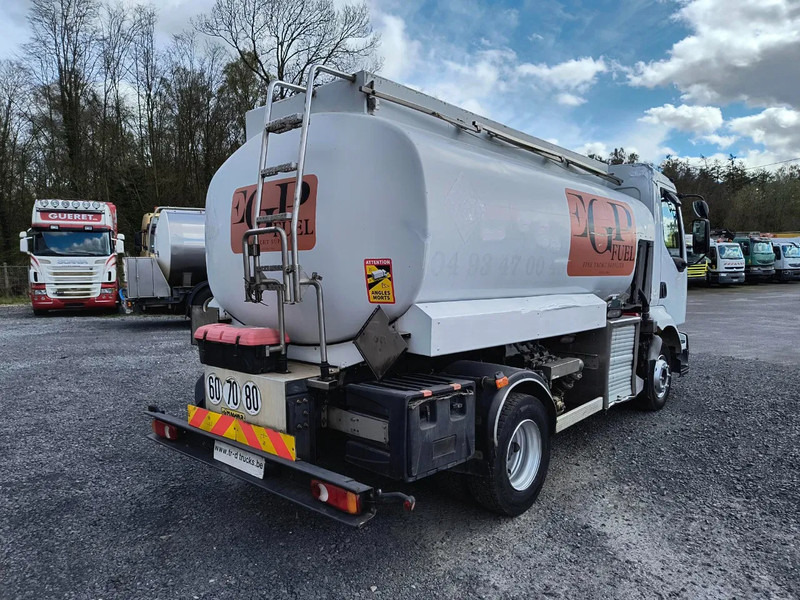 Renault Midlum 220 8000L FUEL / CARBURANT TANK - 3 COMP/ A LAMES - Tank truck: picture 5 Renault Midlum 220 8000L FUEL / CARBURANT TANK - 3 COMP/ A LAMES - Tank truck: picture 5