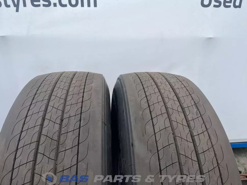 Continental Continental 315/70R22.5 EfficientPro HS5 156/150 M+S 3PMSF gebruikte set - Tire for Truck: picture 2 Continental Continental 315/70R22.5 EfficientPro HS5 156/150 M+S 3PMSF gebruikte set - Tire for Truck: picture 2