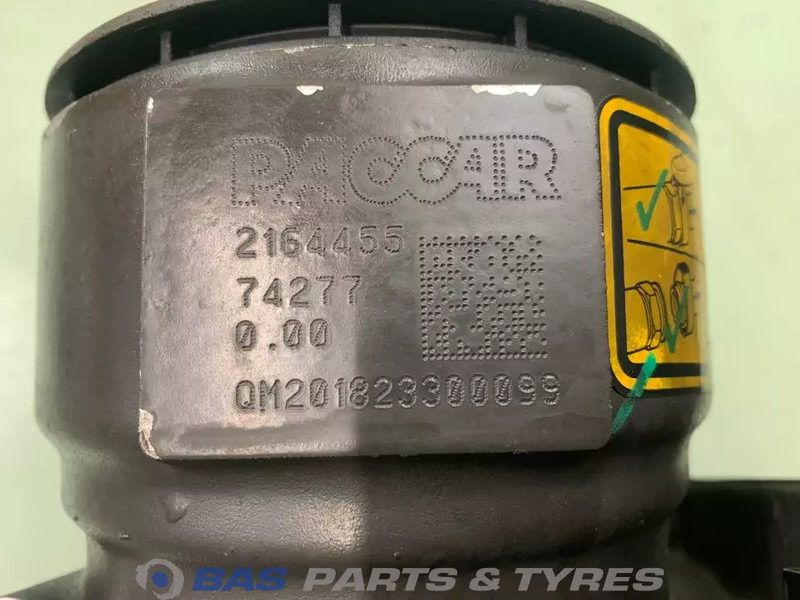 DAF Brandstoffilterhuis DAF 1951941 - Fuel filter for Truck: picture 5 DAF Brandstoffilterhuis DAF 1951941 - Fuel filter for Truck: picture 5