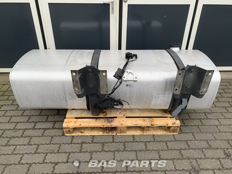 DAF Brandstoftank DAF 600 Liter 1659141 - Fuel tank for Truck: picture 3 DAF Brandstoftank DAF 600 Liter 1659141 - Fuel tank for Truck: picture 3