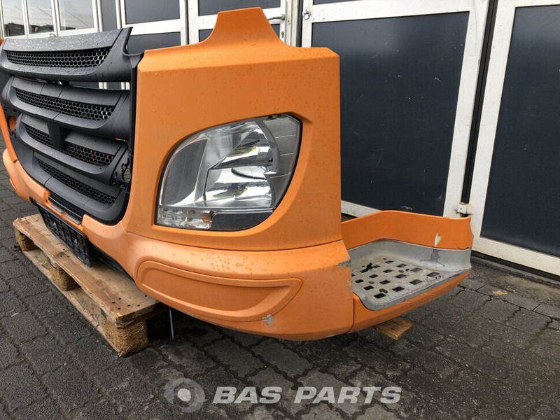 DAF CF Euro 6 Bumper DAF 1857516 - Bumper for Truck: picture 2 DAF CF Euro 6 Bumper DAF 1857516 - Bumper for Truck: picture 2