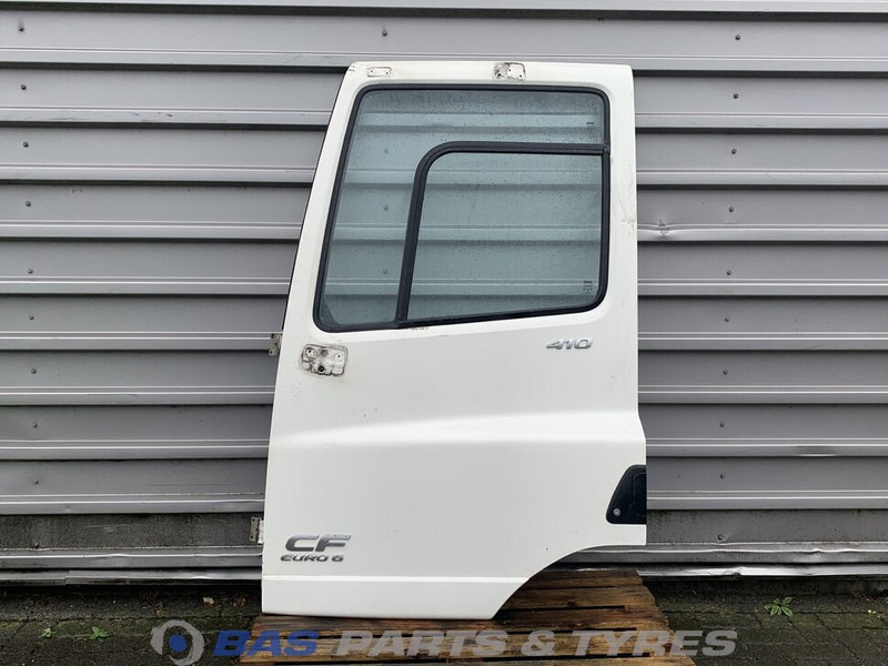 DAF CF (Meerdere types) - Door and parts for Truck: picture 1 DAF CF (Meerdere types) - Door and parts for Truck: picture 1